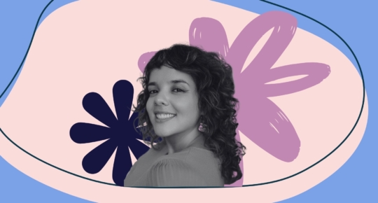 Arte com a foto de Daniela Arrais e ícones da identidade de marca da Sorria